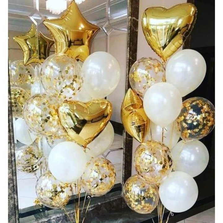 Фонтан шаров "Привет, это я" в Новороссийске