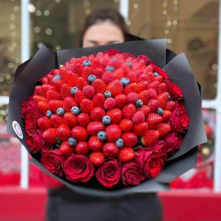 Клубничный бум №2 в Новороссийске