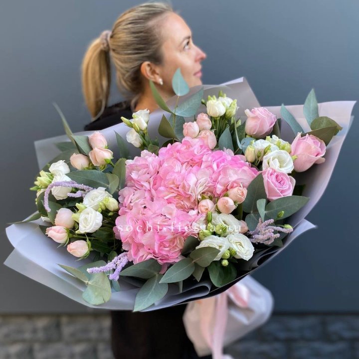 Дизайнерский букет "Кристал" в Новороссийске