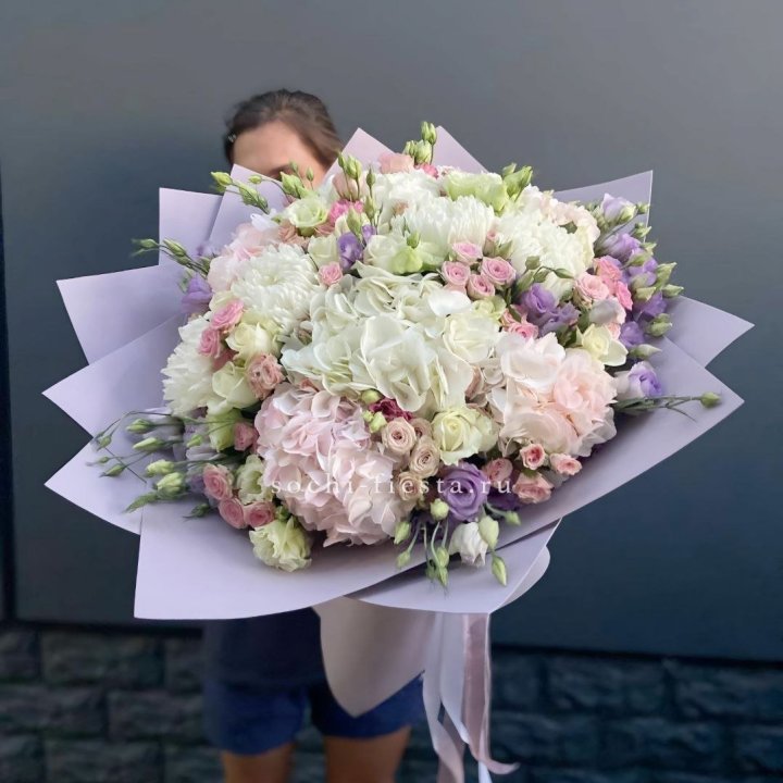 Макси-букет "Флоренция" в Новороссийске