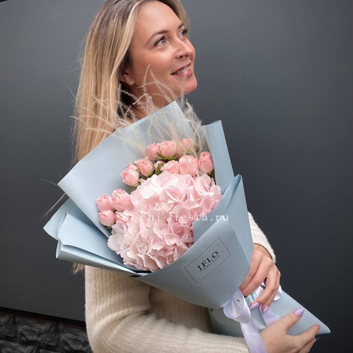 Гортензия  "Жасмин" в Новороссийске