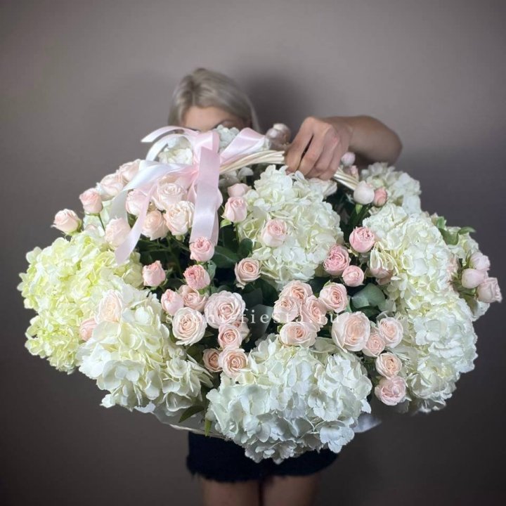 Корзина "Бонбина" в Новороссийске