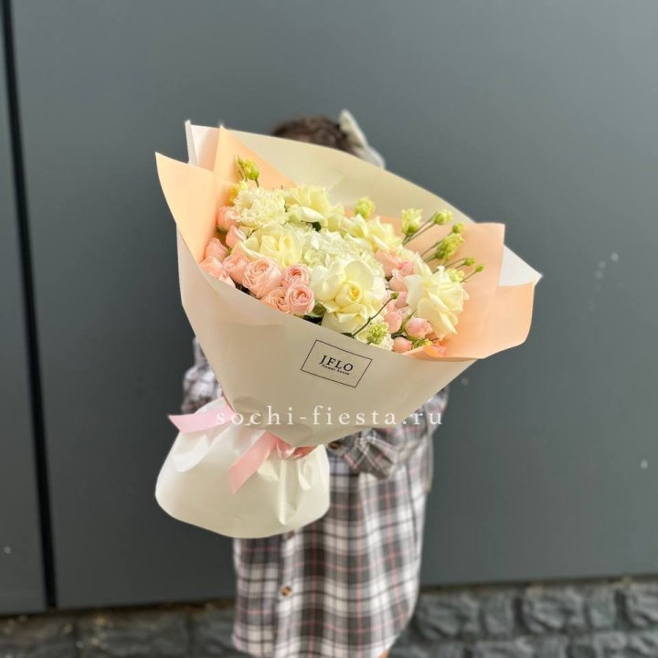 Букет "Обещание любви" в Новороссийске