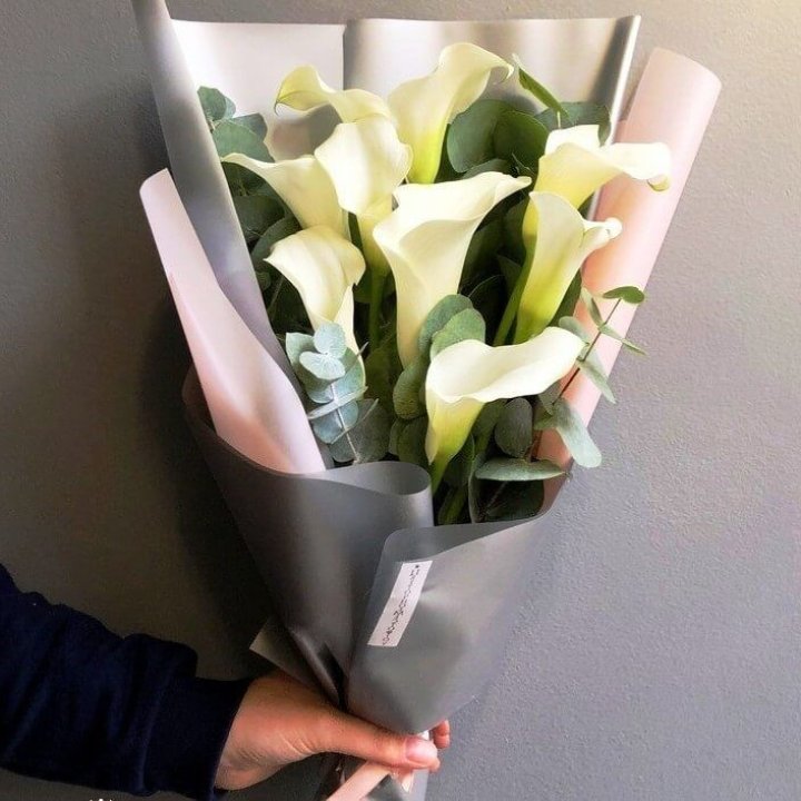 Каллы с эвкалиптом в Новороссийске