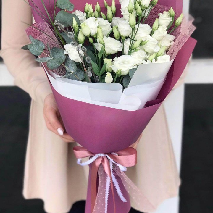 Эустомы с эвкалиптом в Новороссийске