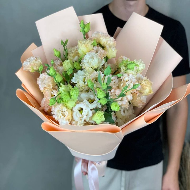 Букет эустом "Крем" в Новороссийске