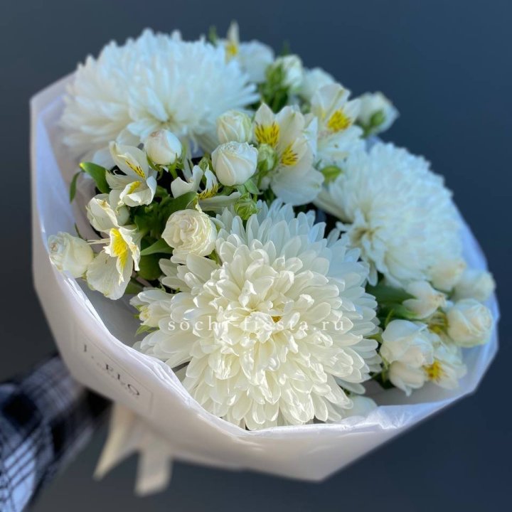 Букет из хризантем "Миранда" в Новороссийске