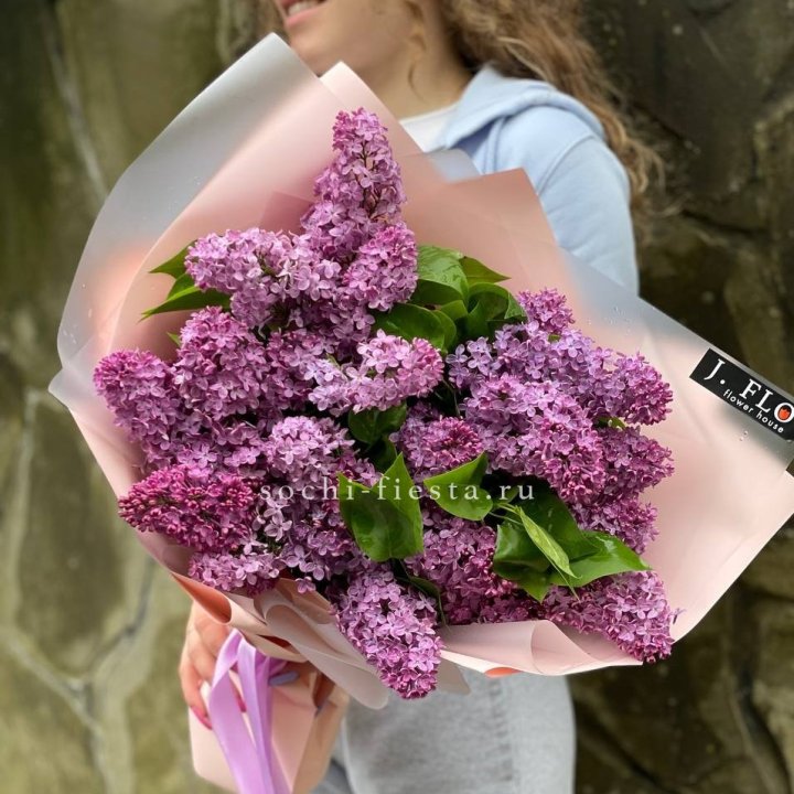 Букет сирени №3 в Новороссийске