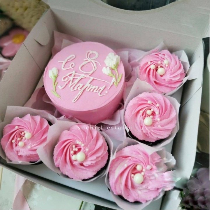 Капкейки и бенто-торт "8 марта!" в Новороссийске