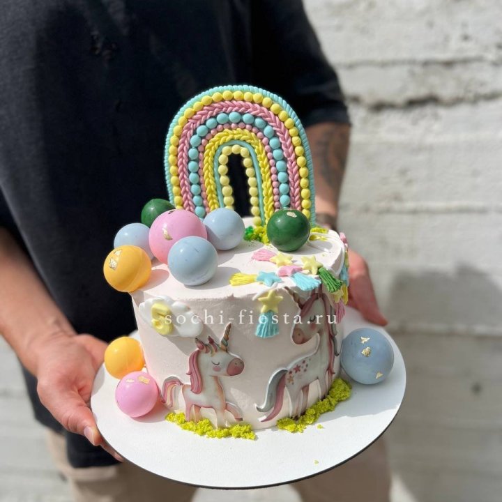 Торт "Радуга с единорогом" в Новороссийске