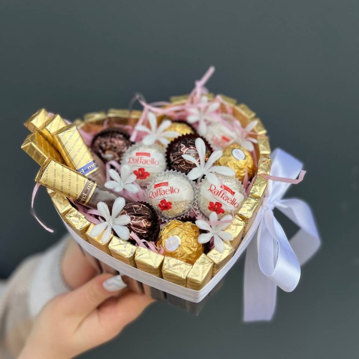 Подарочный набор шоколада в Новороссийске