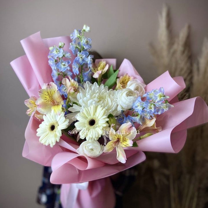 Букет весенний в Новороссийске