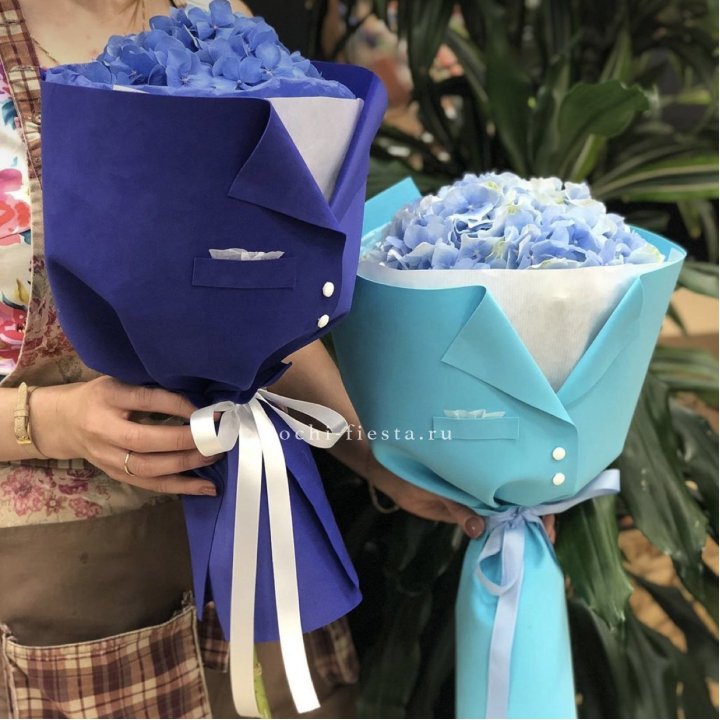 Букет с гортензией с пиджаком в Новороссийске