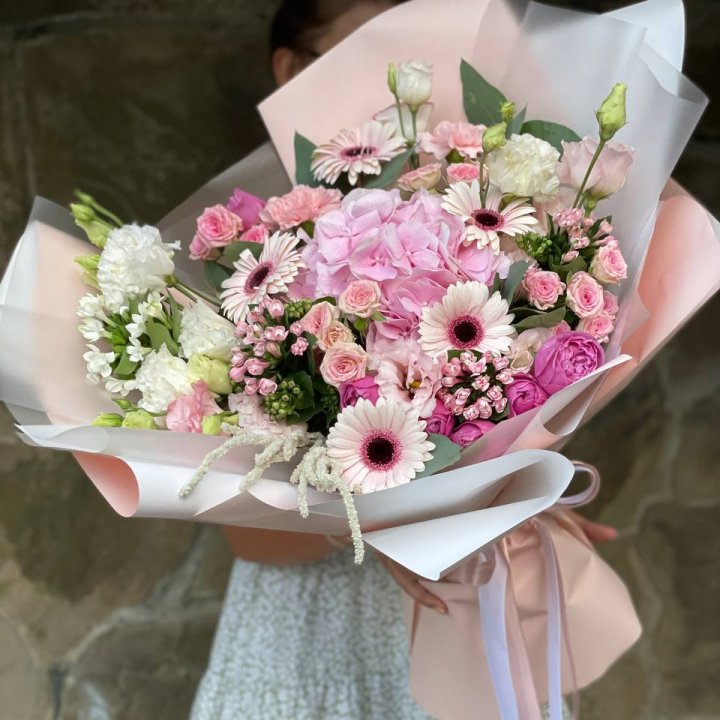 Авторский букет Пич в Новороссийске