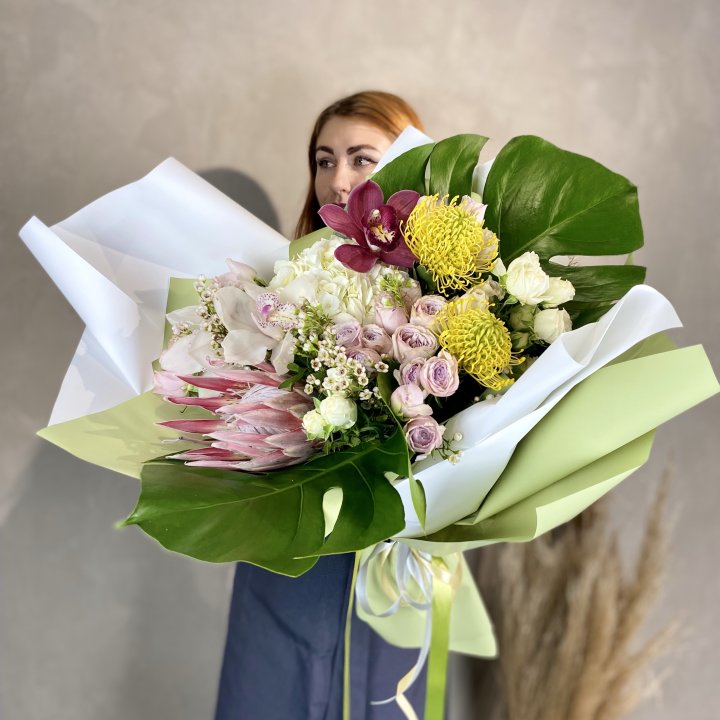 Дизайнерский букет экзотики в Новороссийске