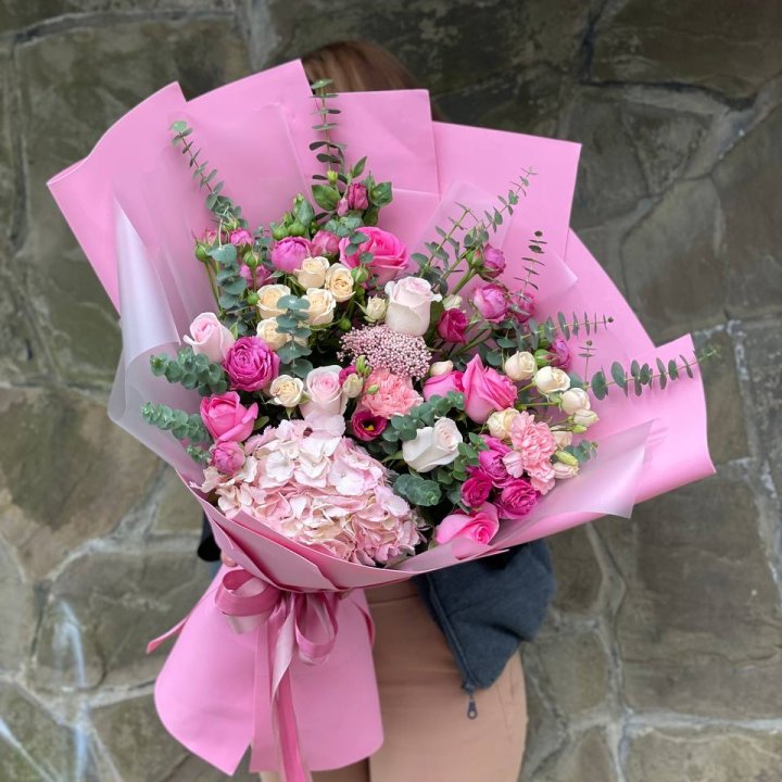 Дизайнерский букет "Паулина" в Новороссийске