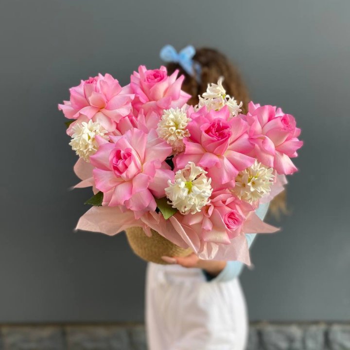 Дуо розы и гиацинты в Новороссийске