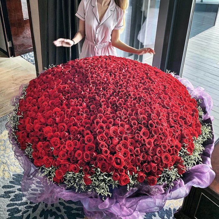 1001 роза в Новороссийске