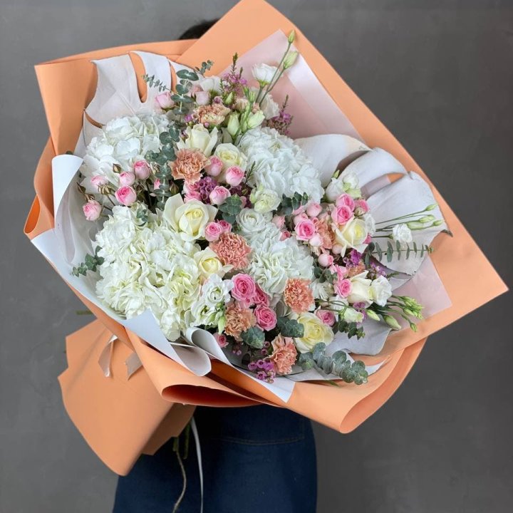 Макси-букет кремовый в Новороссийске