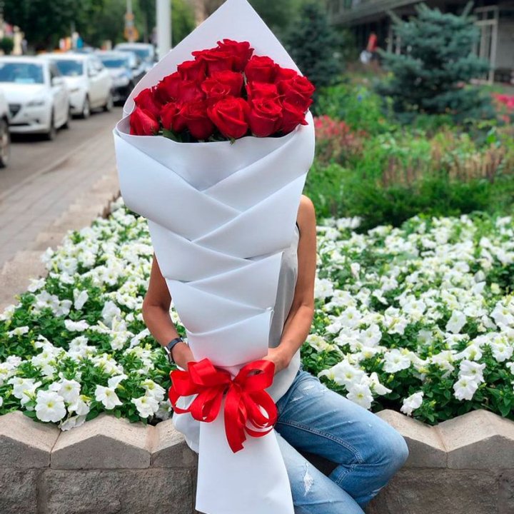 Высокие розы Кантри в Новороссийске