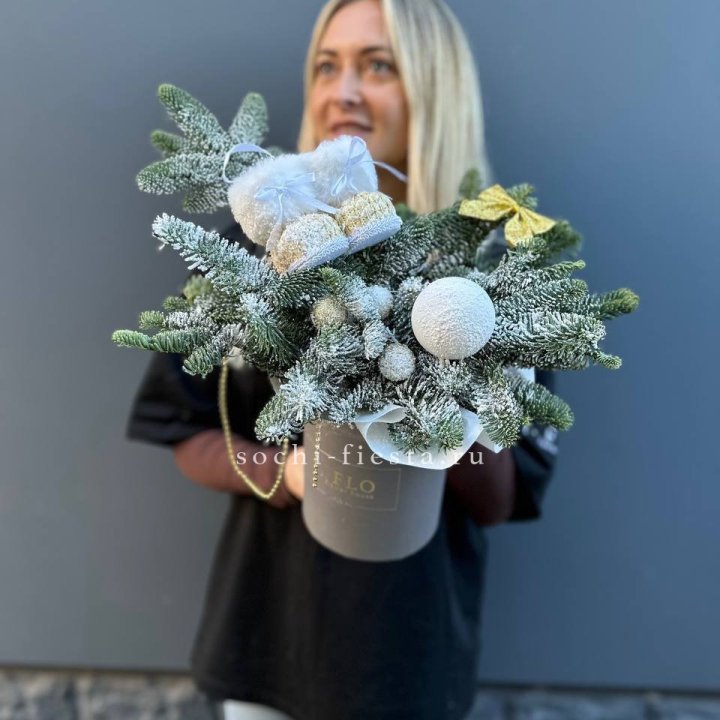 Новогодний бокс "Ботс голд" в Новороссийске