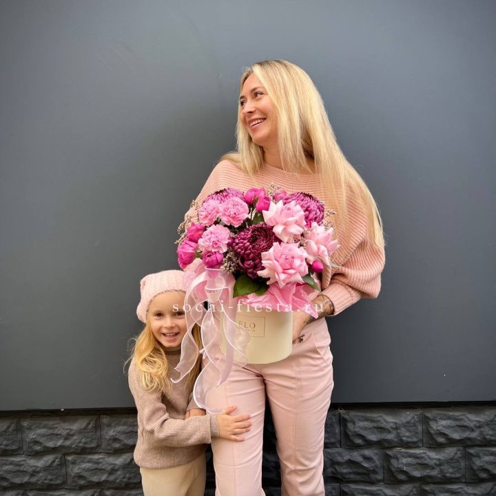 Цветочный бокс "Альба" в Новороссийске