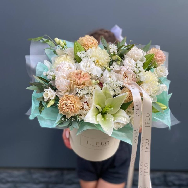 Дизайнерский цилиндр "Амвайл" в Новороссийске