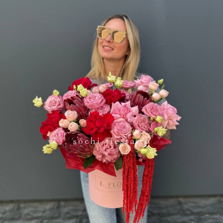 Дизайнерский цилиндр "Криотель" в Новороссийске