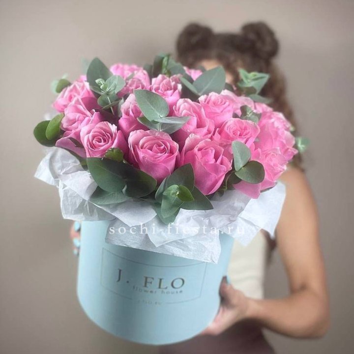 Бокс 27 роз в Новороссийске