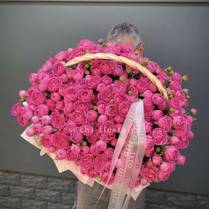 Корзина роз Мисти Баблс 151 в Новороссийске