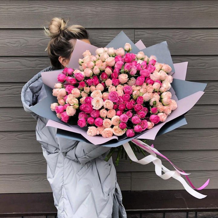 55 роз микс кустовых в Новороссийске
