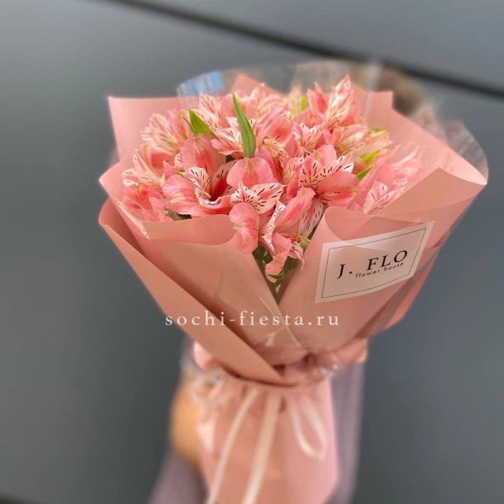 Букет альстромерий розовых в Новороссийске
