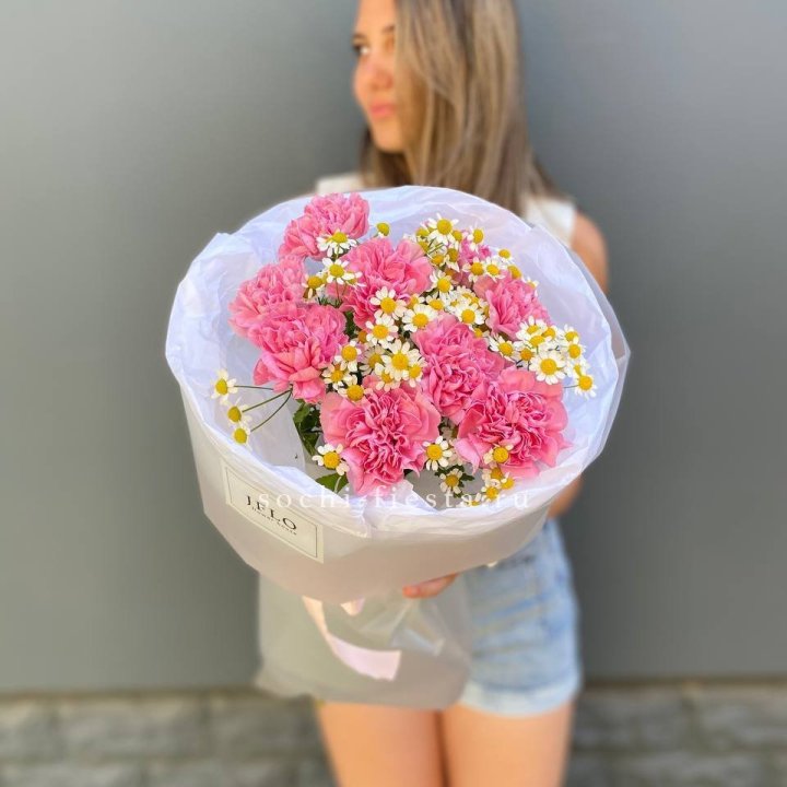 Дуобукет диантусов и ромашек в Новороссийске