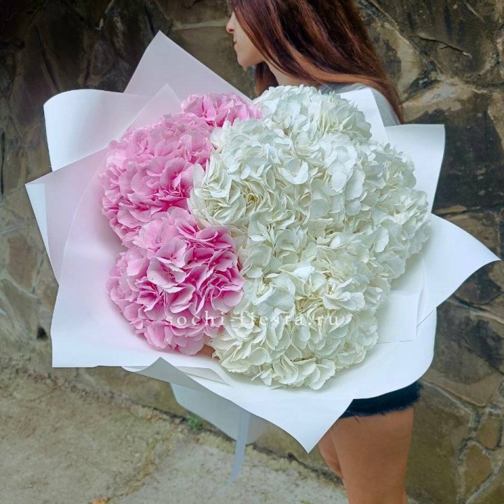 Букет гортензий №2 в Новороссийске