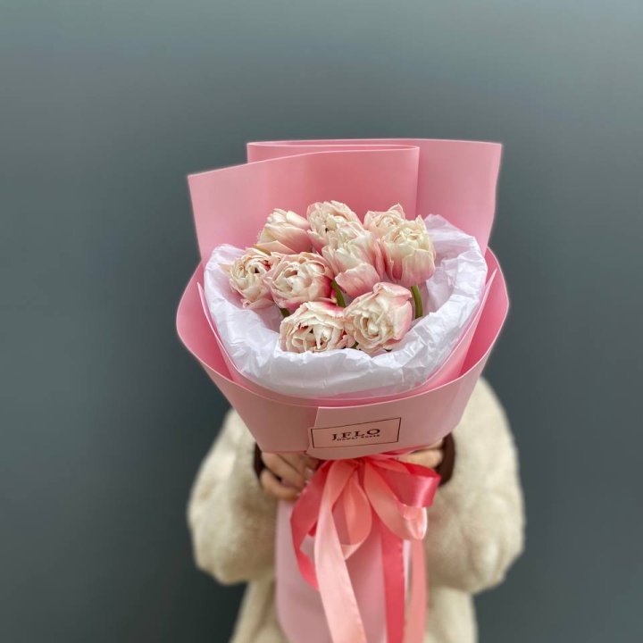 9 нежных тюльпанов в Новороссийске