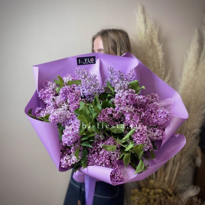 Букет сирени №5 в Новороссийске
