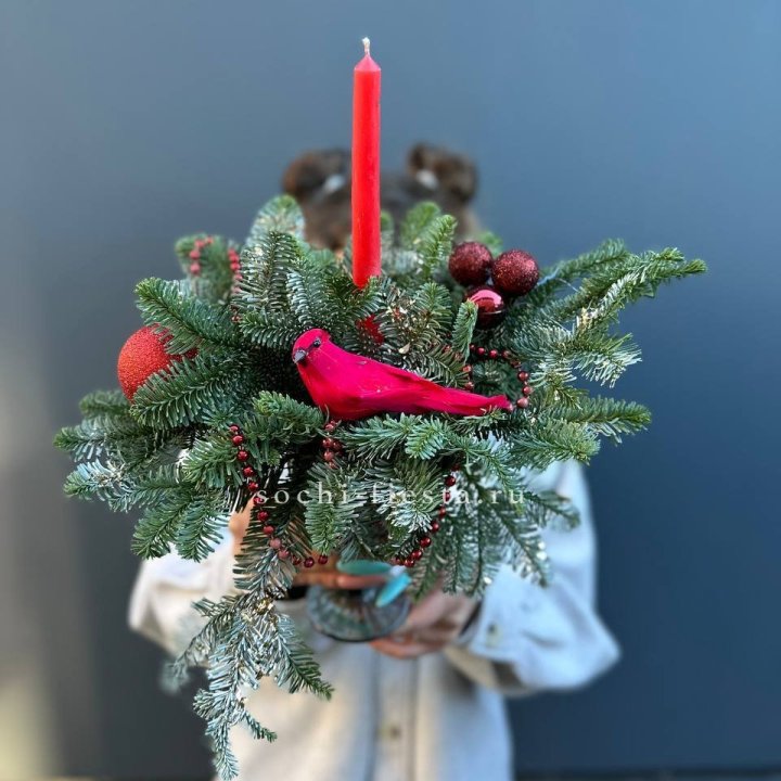 Новогодняя композиция в бокале в Новороссийске