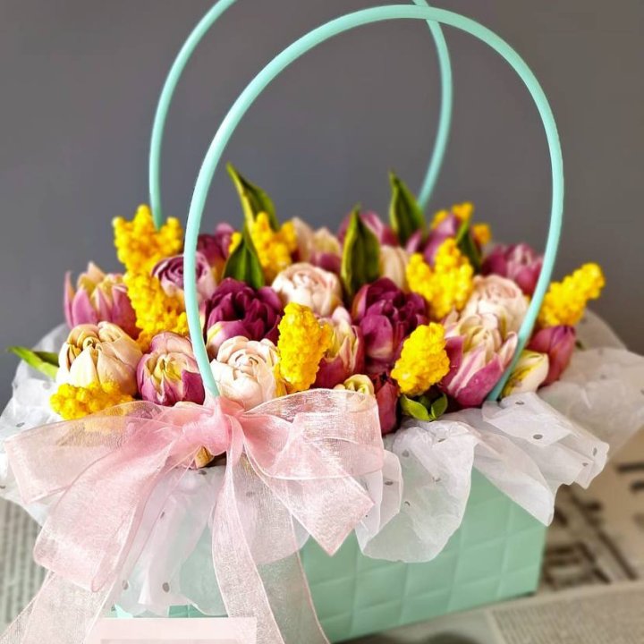 Тюльпаны в сумочке из зефира в Новороссийске