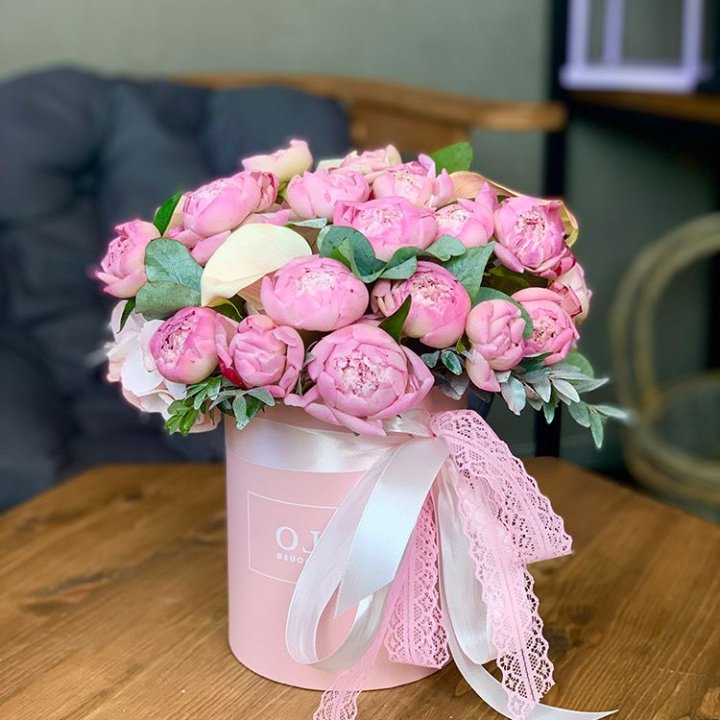 Композиция с пионами №1 в Новороссийске