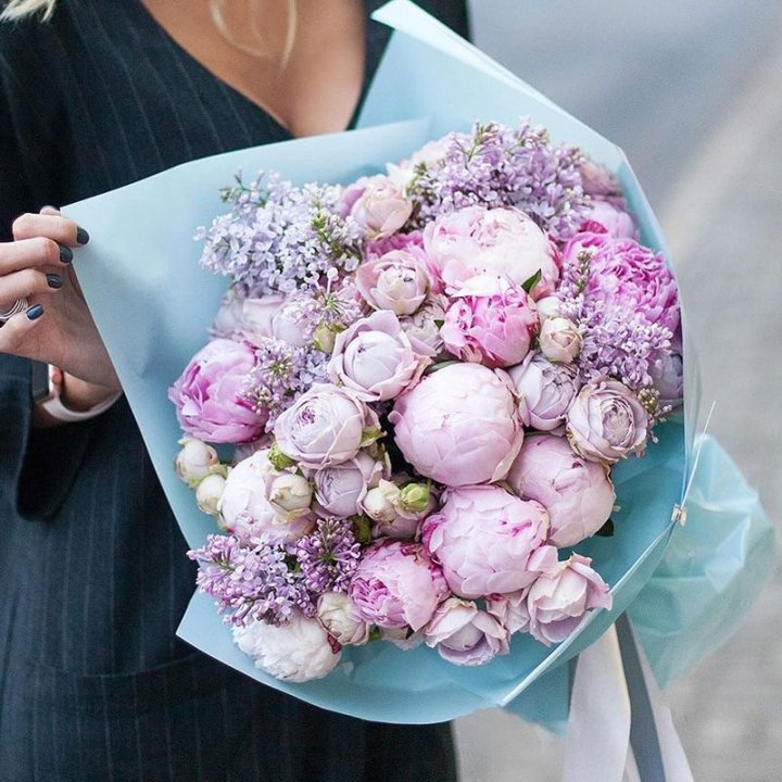 Букет "Блю логан" в Новороссийске