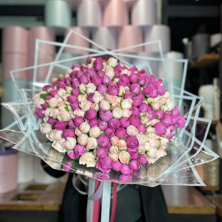 101 кустовая пионовидная роза в Новороссийске