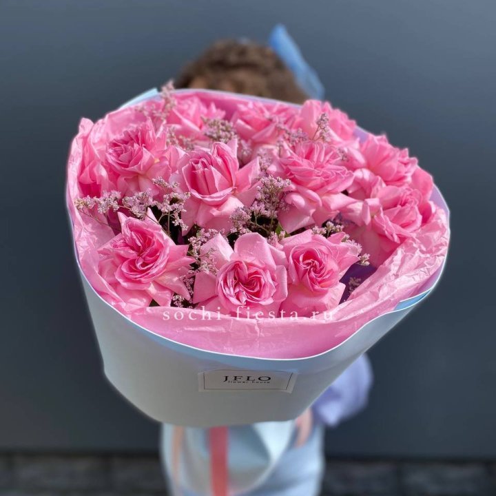 Букет французских розовых роз  в Новороссийске