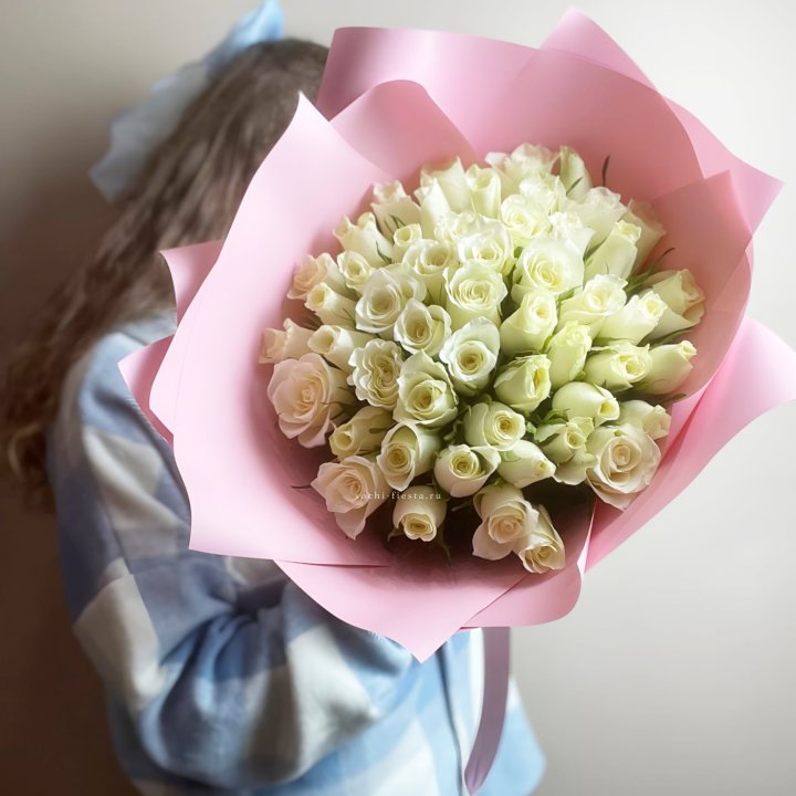 Букет из 51 белой розы (Кения) в Новороссийске
