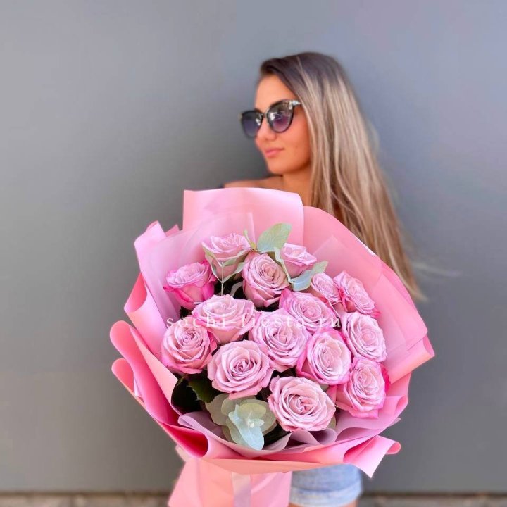 Букет розовых роз 2 в Новороссийске