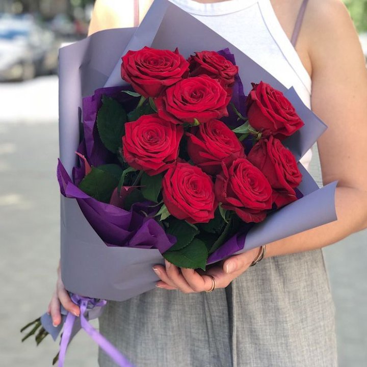 9  красных роз №1 в Новороссийске