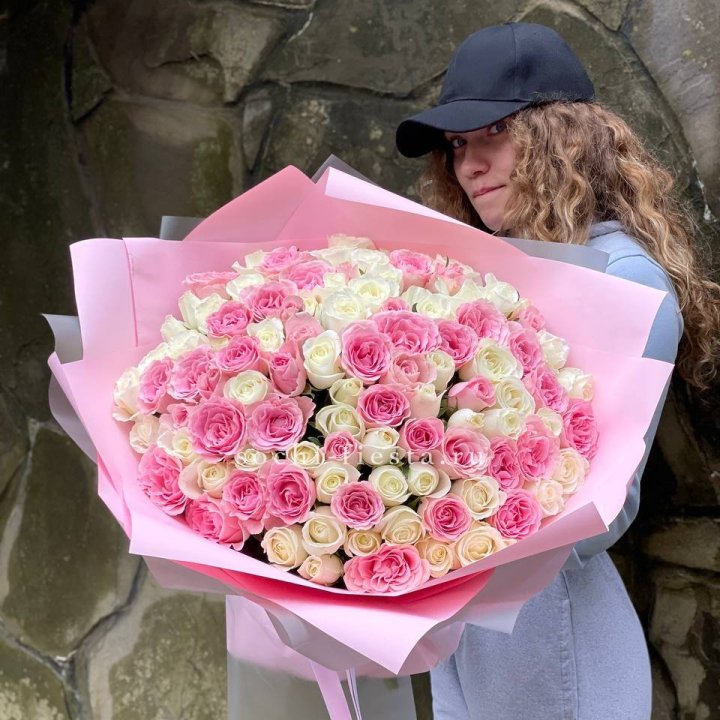 101 роза Миксбери в Новороссийске