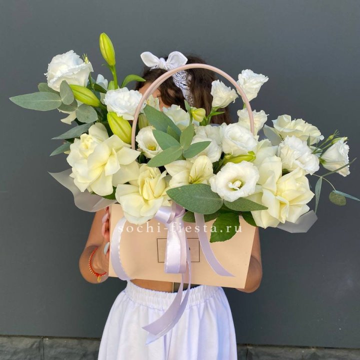 Сумочка цветов "Матина" в Новороссийске