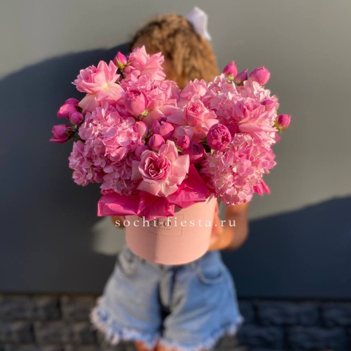 Цветочная композиция "Пасион" в Новороссийске