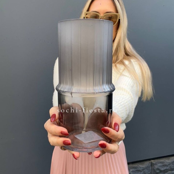 Стеклянная ваза №3 в Новороссийске