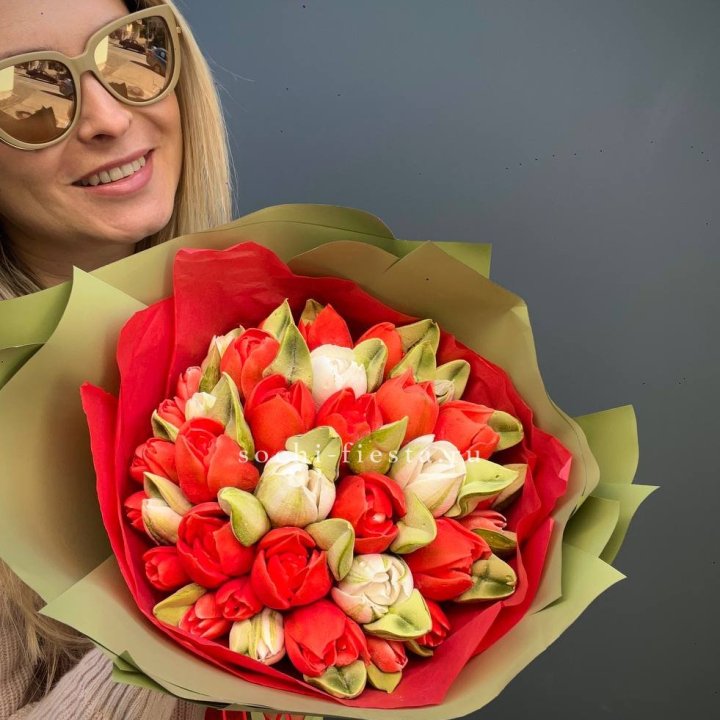 Зефирный букет из тюльпанов в Новороссийске